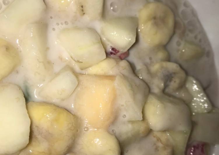 Step-by-Step Guide to Make Super Quick Homemade Creamy fruit chaat