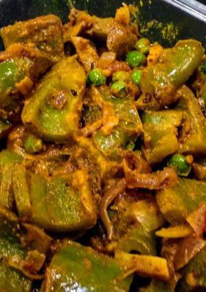 A picture of Capsicum (Shimla mirch) Besara....Tastes like Pickle.