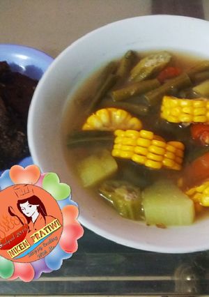 Foto resep Sayur Asem VS Kaldu Sisa Ungkep Dendeng Sapi (Kaldu Sapi Asli)