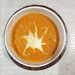 A picture of Roasted Tomato Soup.