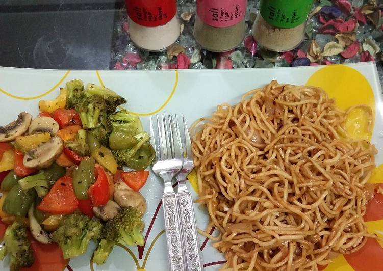 Recipe of Super Quick Homemade Sauteed vegetables with noodles