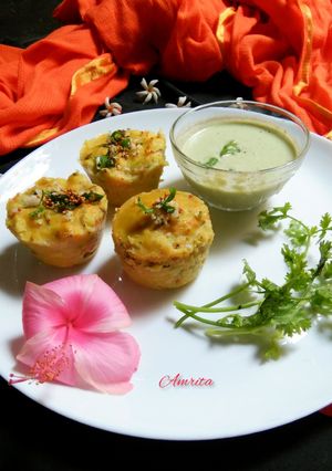 A picture of Baked Hundvo Muffins.
