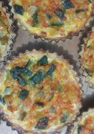 Una foto de Tarta de zapallitos y zanahorias