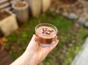 Una foto de hielo de chocolate