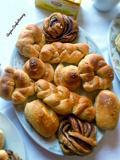 A picture of Bread.