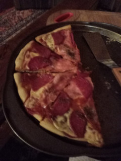 Una foto de Pizza de mamá