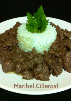 Foto principal de Higaditos de pollo con arroz blanco