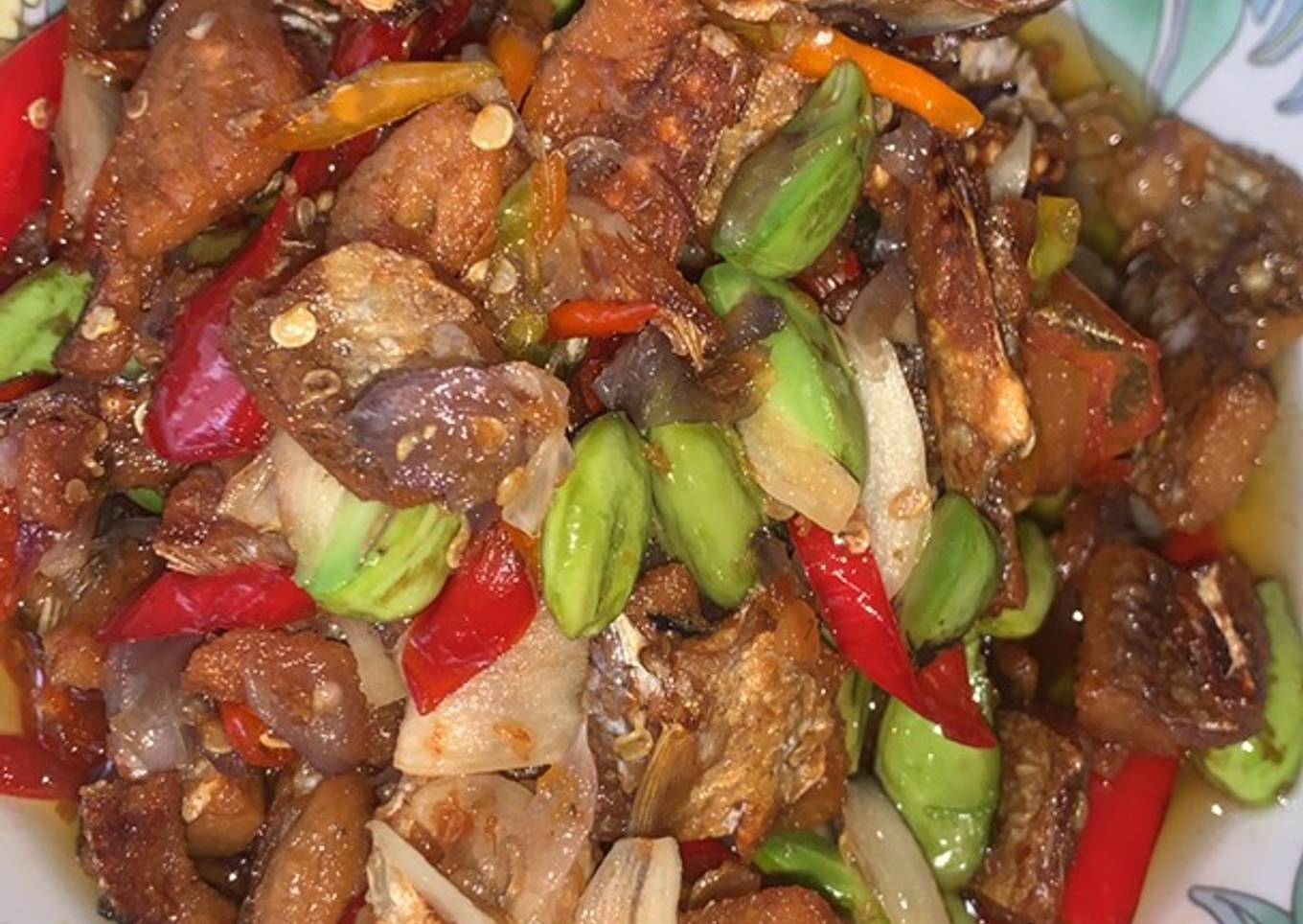 Tumis Asam Pedas Ikan Asin Alu-Alu