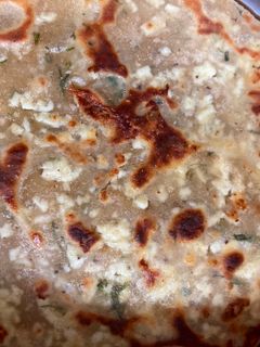 पनीर कुल्चा (paneer kulcha recipe in marathi) रेसिपी चे मुख्य फोटो