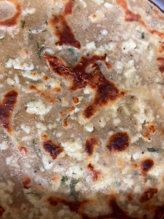 पनीर कुल्चा (paneer kulcha recipe in marathi) रेसिपी चे मुख्य फोटो