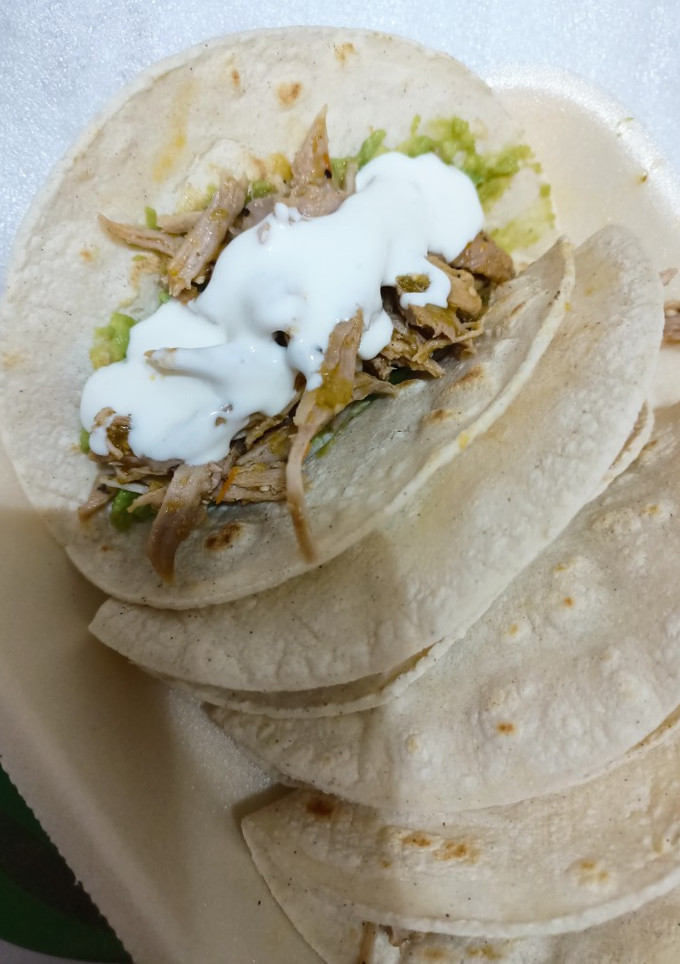 Una foto de Tacos de pierna de puerco