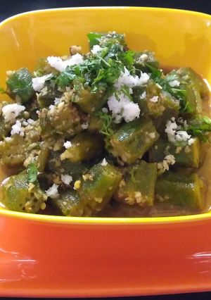भेंडीची चिंगु (चिंच गुळाची) भाजी रेसिपी चे मुख्य फोटो 