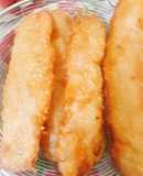 Chuối chiên que giòn rụm