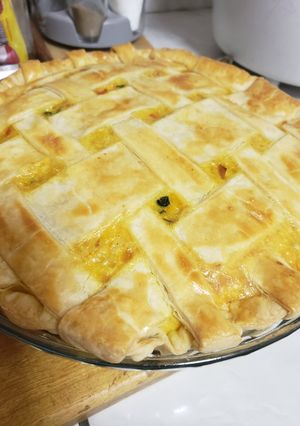 Una foto de Quiche de coliflor, champiñones y jamón
