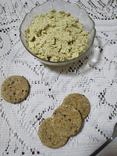 Una foto de Quesito vegano rústico de almendras -express- :)