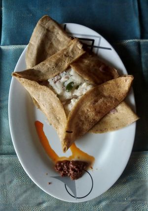 A picture of Upma pesarattu.