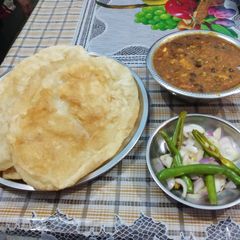 A picture of Chole bhature.