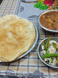 A picture of Chole bhature.