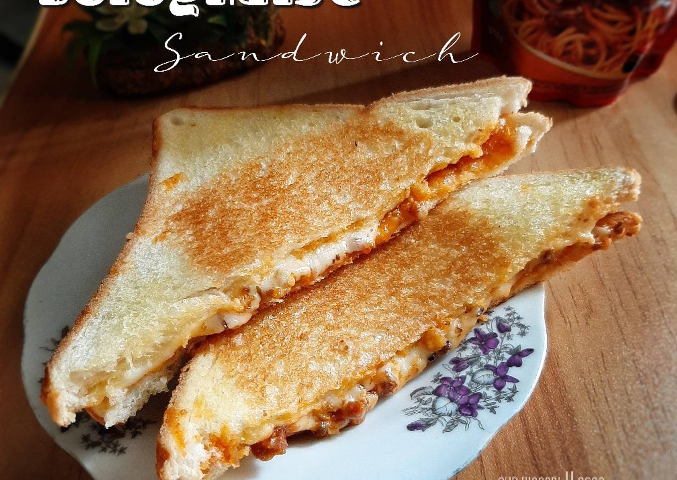 195. Bolognaise Sandwich