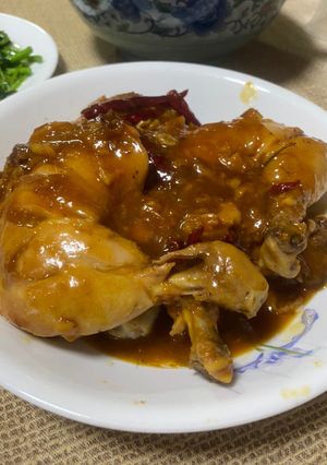 Hình của món Đùi gà sốt cam.