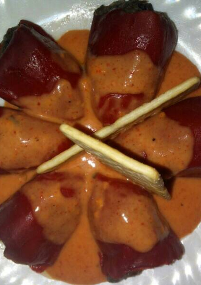 Una foto de Pimientos del Piquillo Rellenos