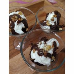 A picture of Whole Wheat Brownie Sundae (without sugar).