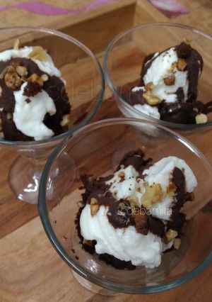 A picture of Whole Wheat Brownie Sundae (without sugar).
