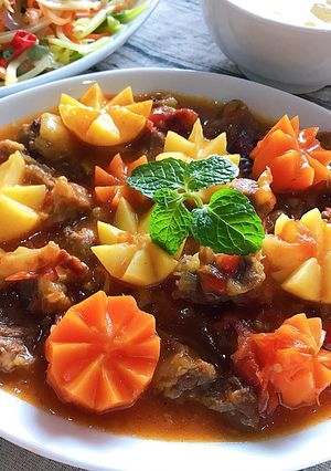 Hình của món Dải sườn bò sốt vang 🍛.