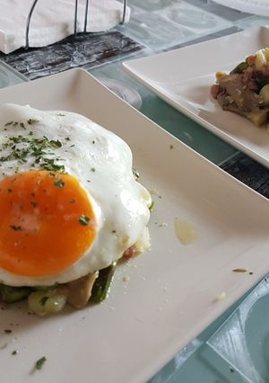 Una foto de Revuelto con huevo
