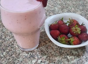Une photo de Smoothie aux fraises 🍓🍓