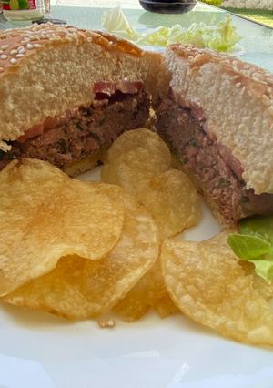 Una foto de Tuna burger