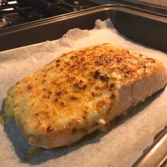 A picture of Baked Salmon.