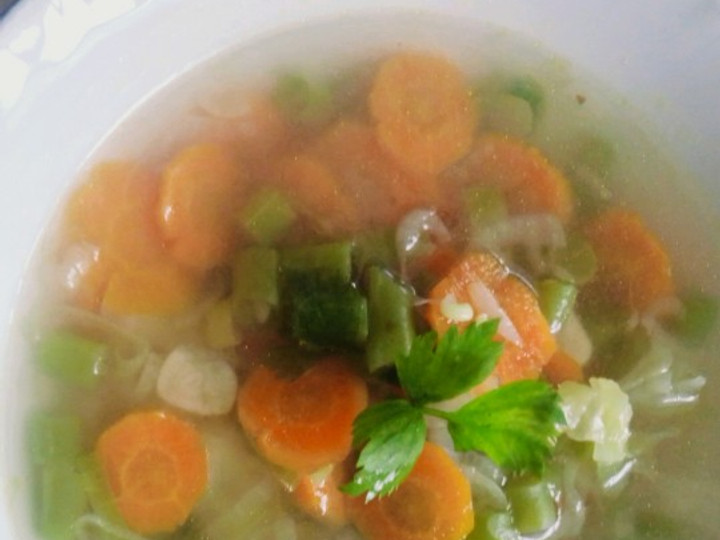 Resep: Sup sayur simpel Istimewa