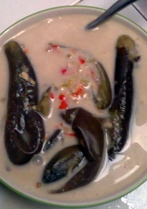 Foto resep Pecak terong ungu kuah santan