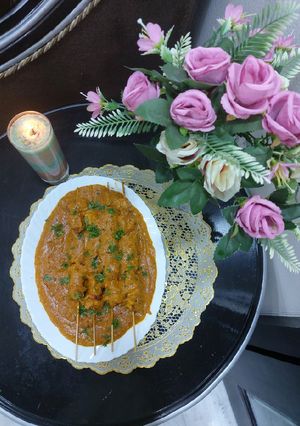 A picture of Paneer tikka masala.
