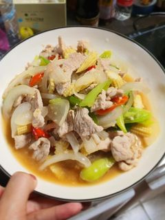 รูปของ หมูผัดพริกหยวก