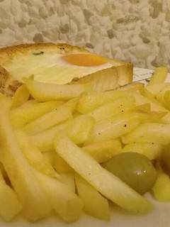 Una foto de Sándwich tostado a la francesa! 🍞🧀🍅