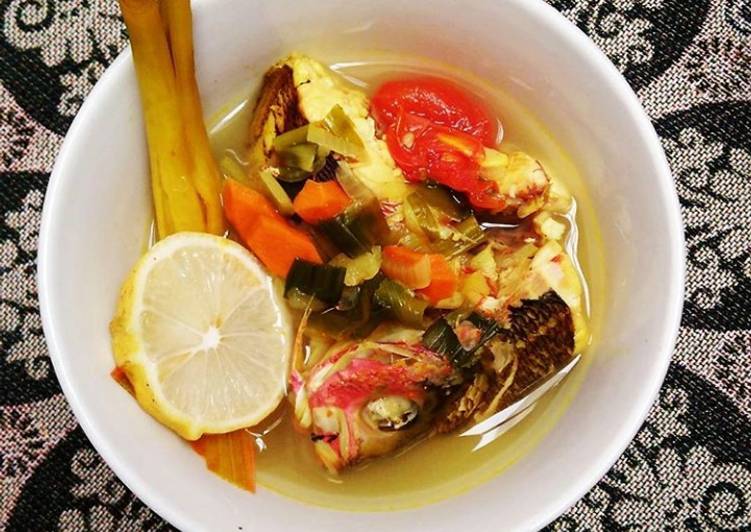 Langkah Membuat Sop ikan gurih segar yang nikmat