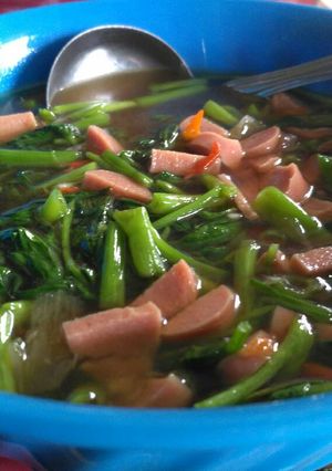 Foto resep Kangkung sosis pedas 👄👄