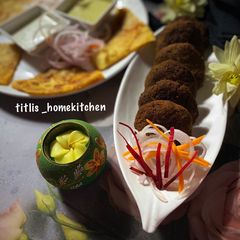 A picture of Chicken Shami Kabab.