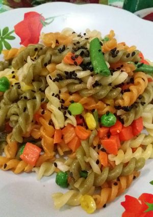 Foto resep Fusili warna warni (buat ibu2 pemalas)