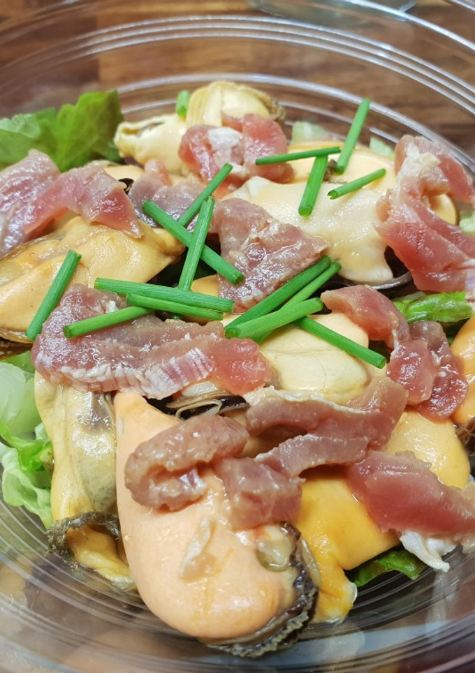 Una foto de Ensalada de mejillones y atún