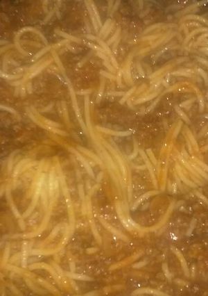 A picture of Spaghetti & Meat Sauce.