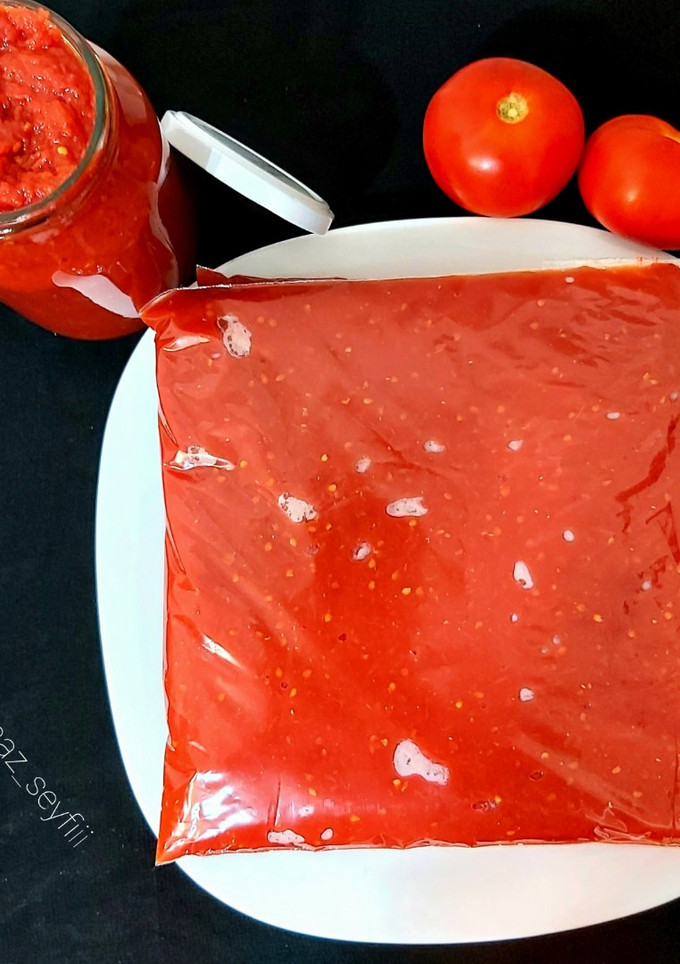 عکسی از دستور پوره گوجه فرنگی 🍅 (فریز کردن)