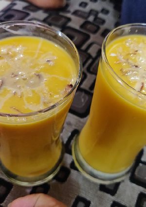 A picture of Homemade Mango Shake.