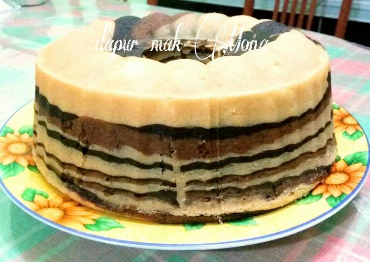 Bolu lurik putih telur