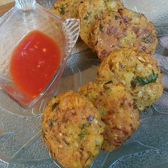 A picture of Makai ke atty ke kabab(tea time snack).
