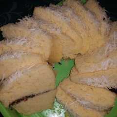 A picture of Bolu susu lembang kukus.