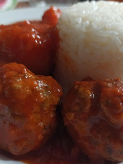 Una foto de Albóndigas de carne vacuna y de cerdo