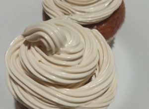รูปของ บัตเตอร์ครีมโอวัลติน (Ovaltine Buttercream)